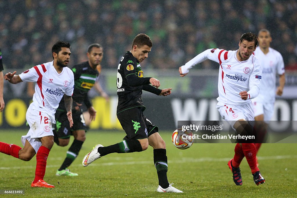 Borussia Moenchengladbach v FC Sevilla - UEFA Europa League Round of 32