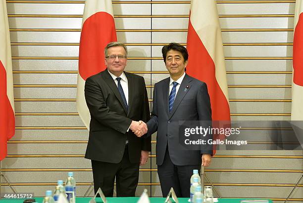 President Bronislaw Komorowski and Prime Minister Shinzo Abe attend the Summit Meeting on February 27, 2015 at the Prime Minister's Official...