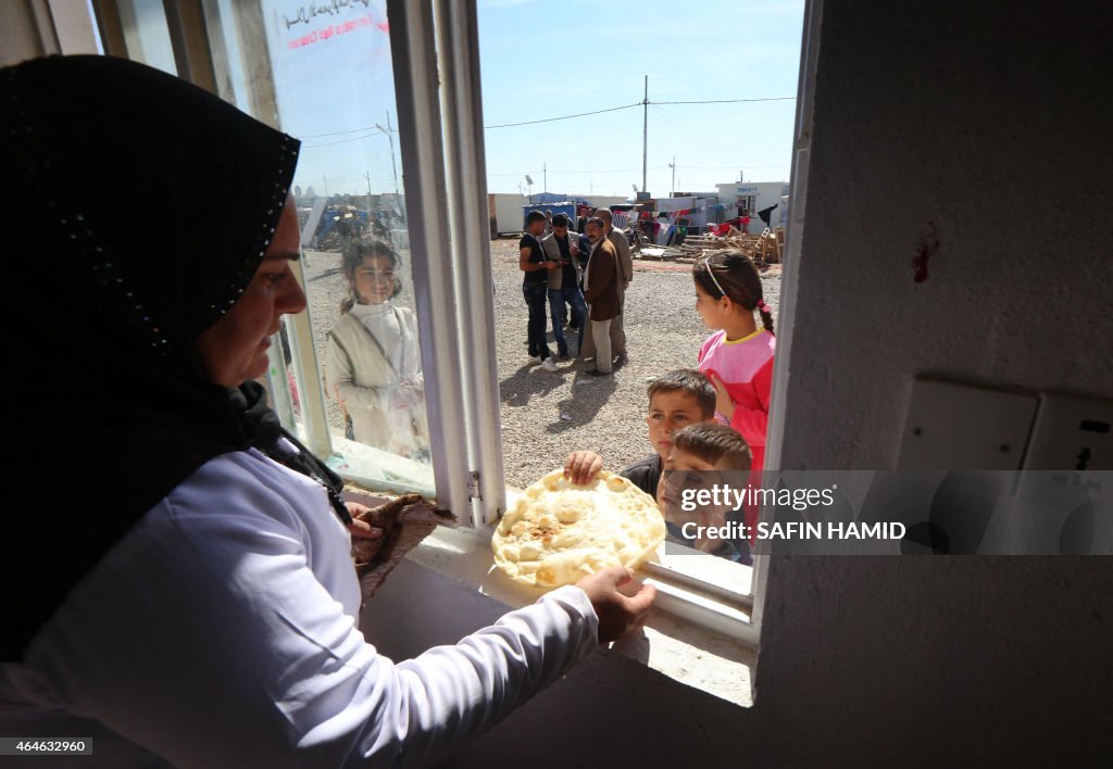 IRAQ-CONFLICT-AID-BAKERY