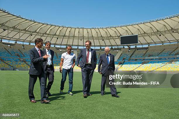 Member Bebeto, Brazilian Deputy Sports Minister Luis Fernandes, Brazilian former player Cafu, FIFA Secretary General Jerome Valcke, President of LOC...