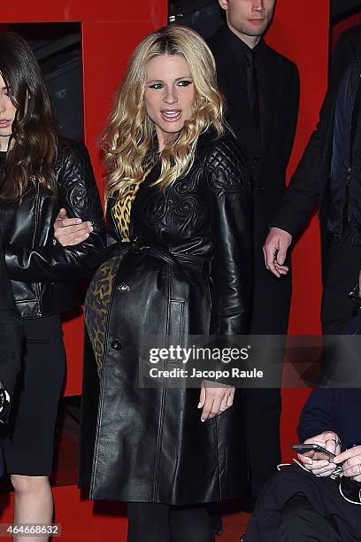 Michelle Hunziker attends the Versace show during the Milan Fashion Week Autumn/Winter 2015 on February 27, 2015 in Milan, Italy.