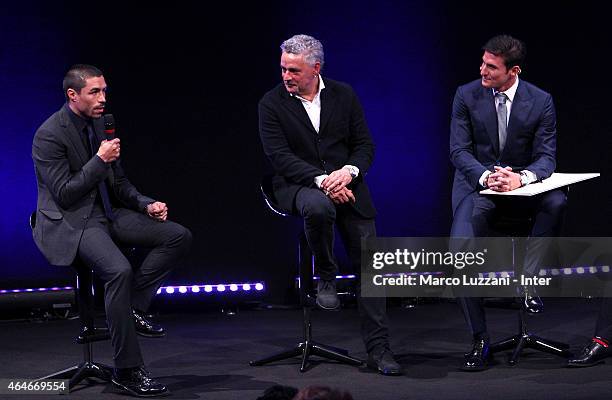 Ivan Ramiro Cordoba, Roberto Baggio and Javier Zanetti during the Preview Screening of 'Zanetti Story' on February 27, 2015 in Milan, Italy.