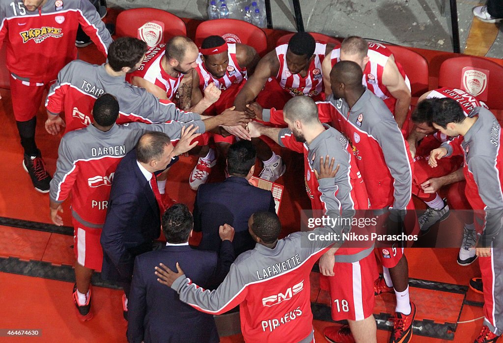 Olympiacos Piraeus v Unicaja Malaga - Turkish Airlines Euroleague Top 16