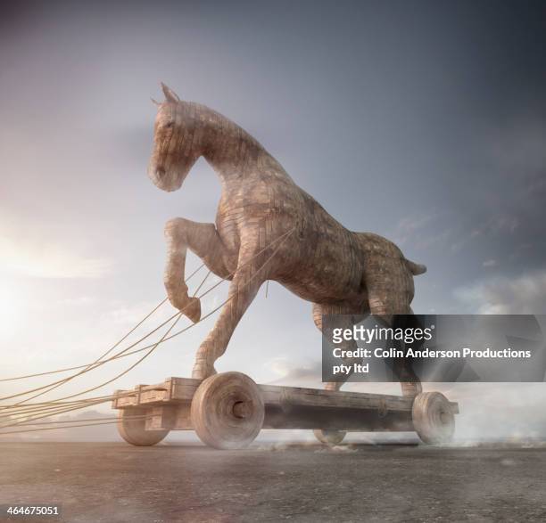 trojan horse on cart - animal sculpture stock-fotos und bilder