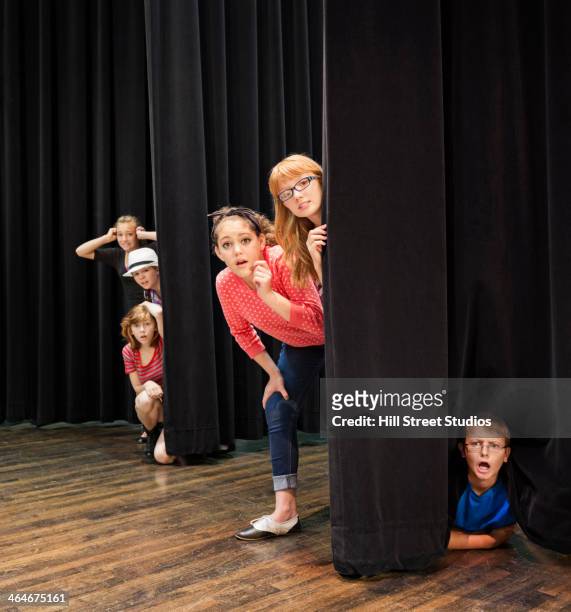 students practicing on stage - theatrical performance imagens e fotografias de stock