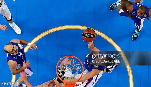 Dario Saric, #9 of Anadolu Efes Istanbul in action during the Turkish Airlines Euroleague Basketball Top 16 Date 8 game between Anadolu Efes Istanbul...