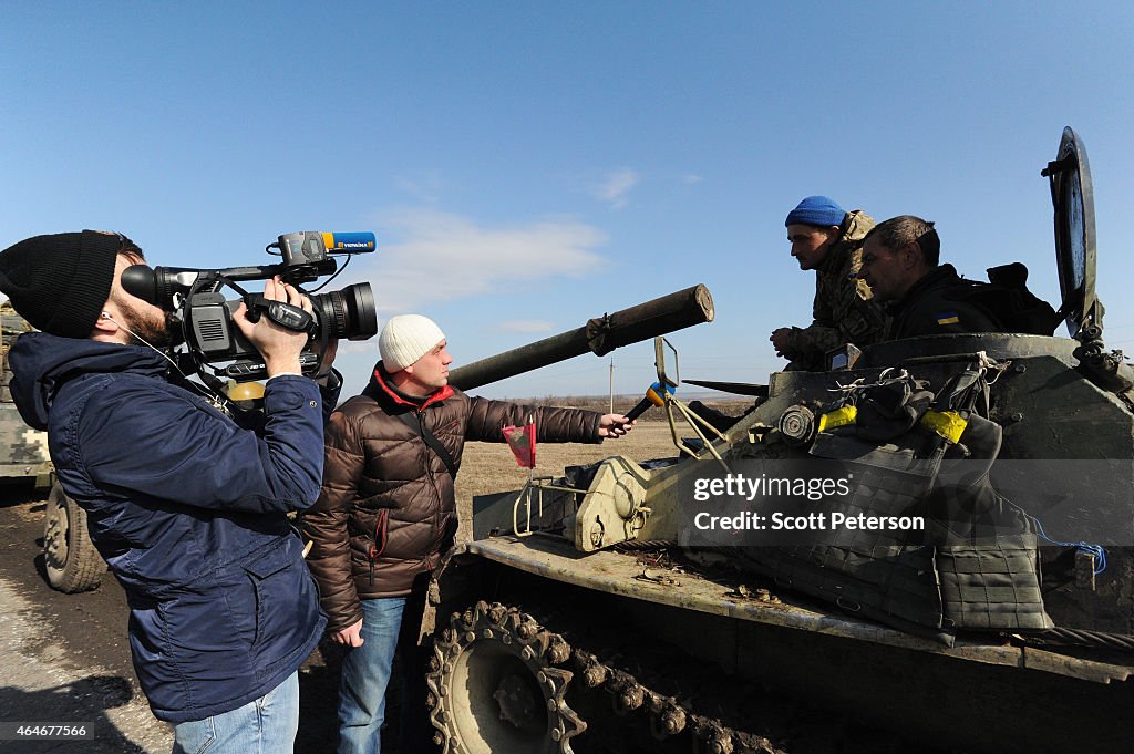 Ukrainian Military Continues Withdrawal From Positions In Eastern Ukraine