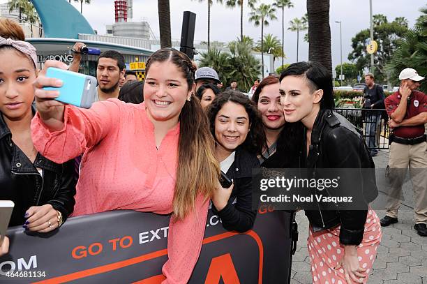 Royce Rumer Rumer Willis And Prince Royce On Extra Photos and Premium High Res ...