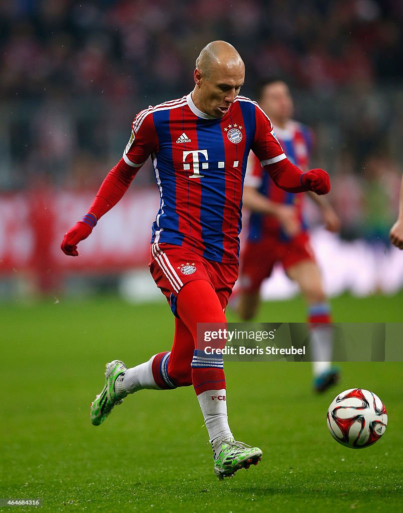 FC Bayern Muenchen v 1. FC Koeln - Bundesliga