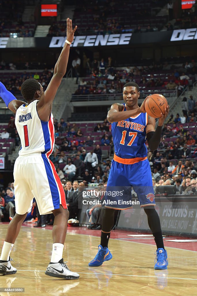 New York Knicks v Detroit Pistons