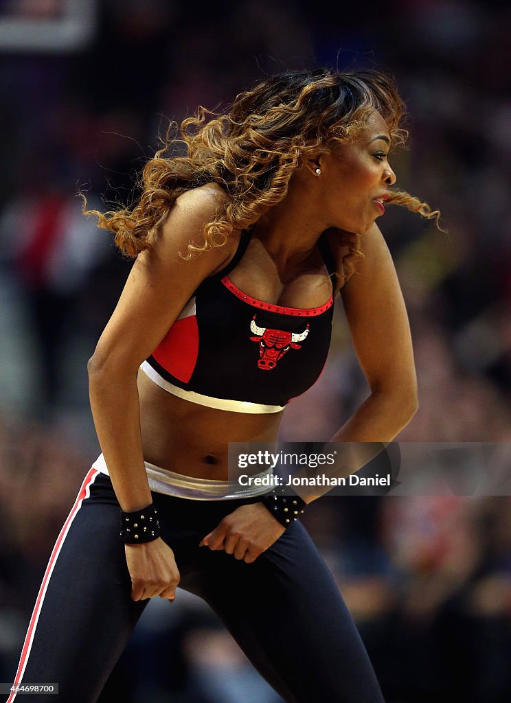 Minnesota Timberwolves v Chicago Bulls