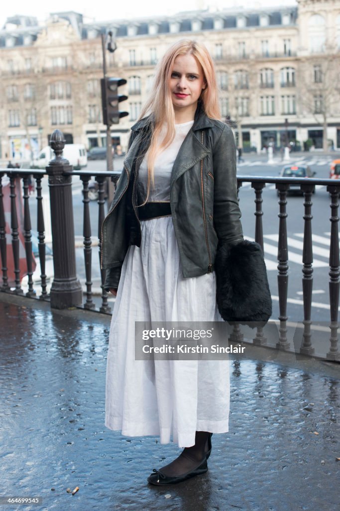 Street Style On January, 23 - Paris Fashion Week Haute Couture S/S 2014