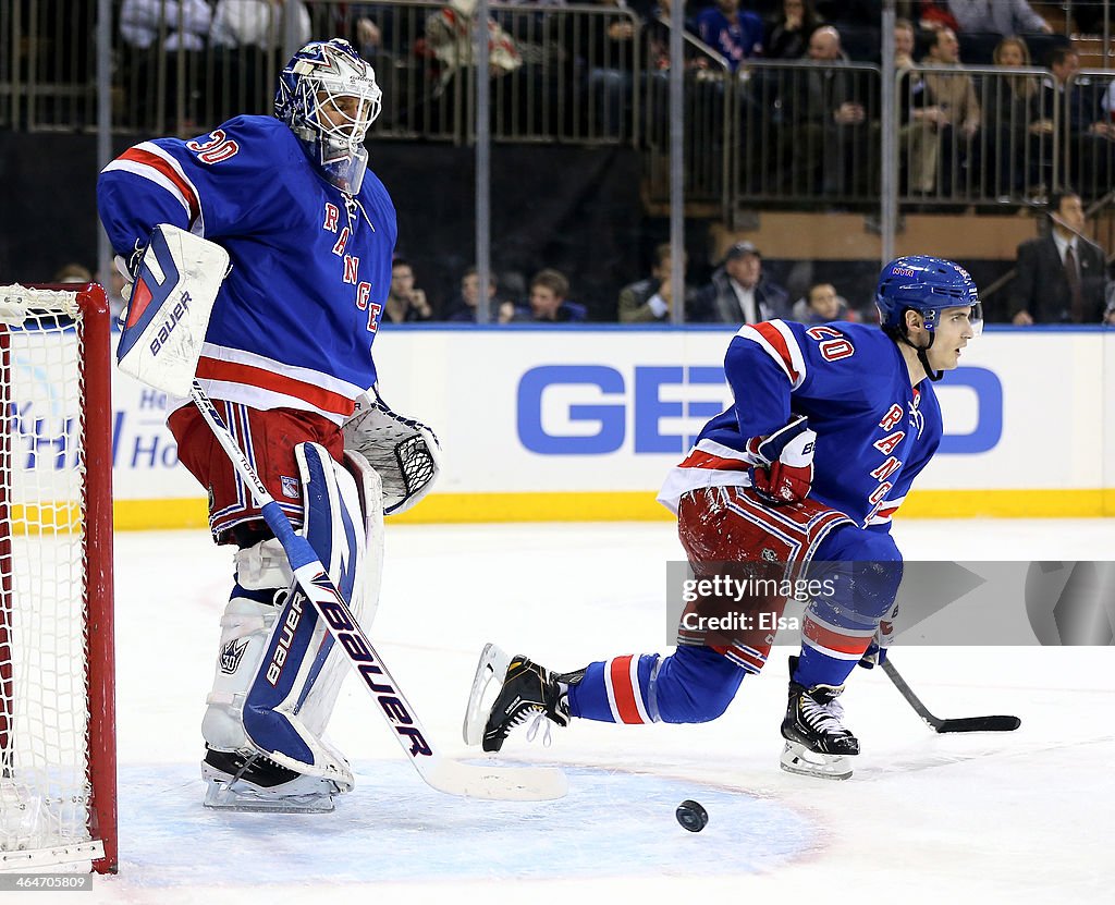 St. Louis Blues v New York Rangers