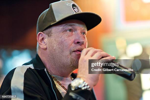 Dj Tuff 109 Dj Hicks Stock Photos, High-Res Pictures, and Images - Getty Images