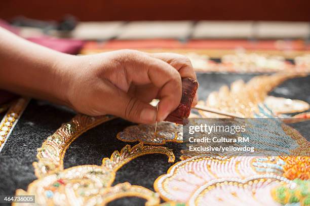 creating a tapestry, mandalay, myanmar - タペストリー ストックフォトと画像