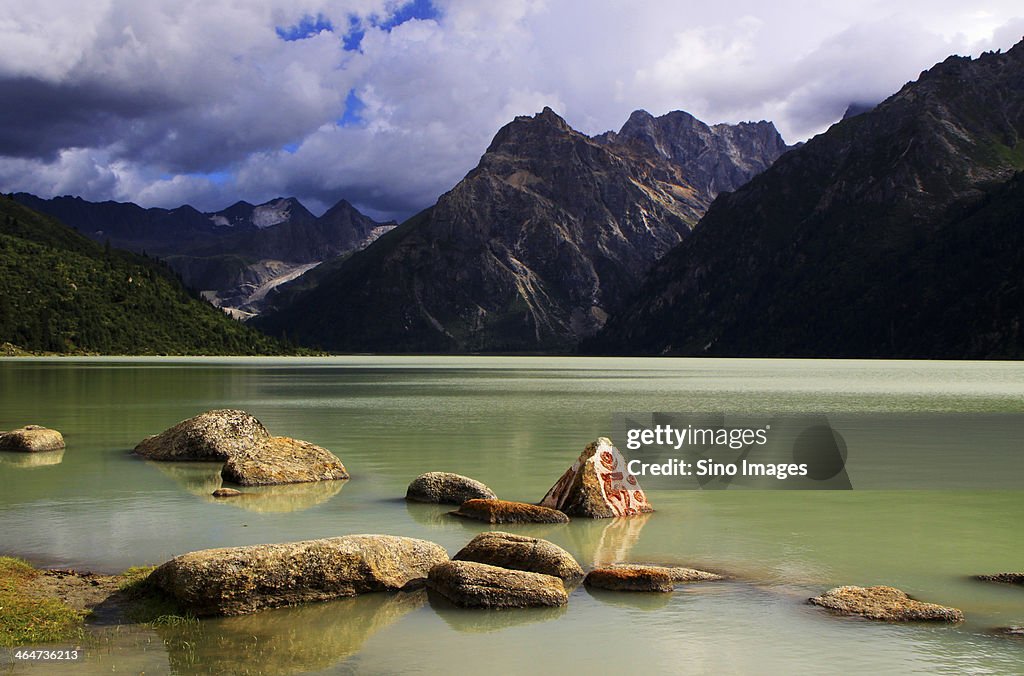 Glasses Lake