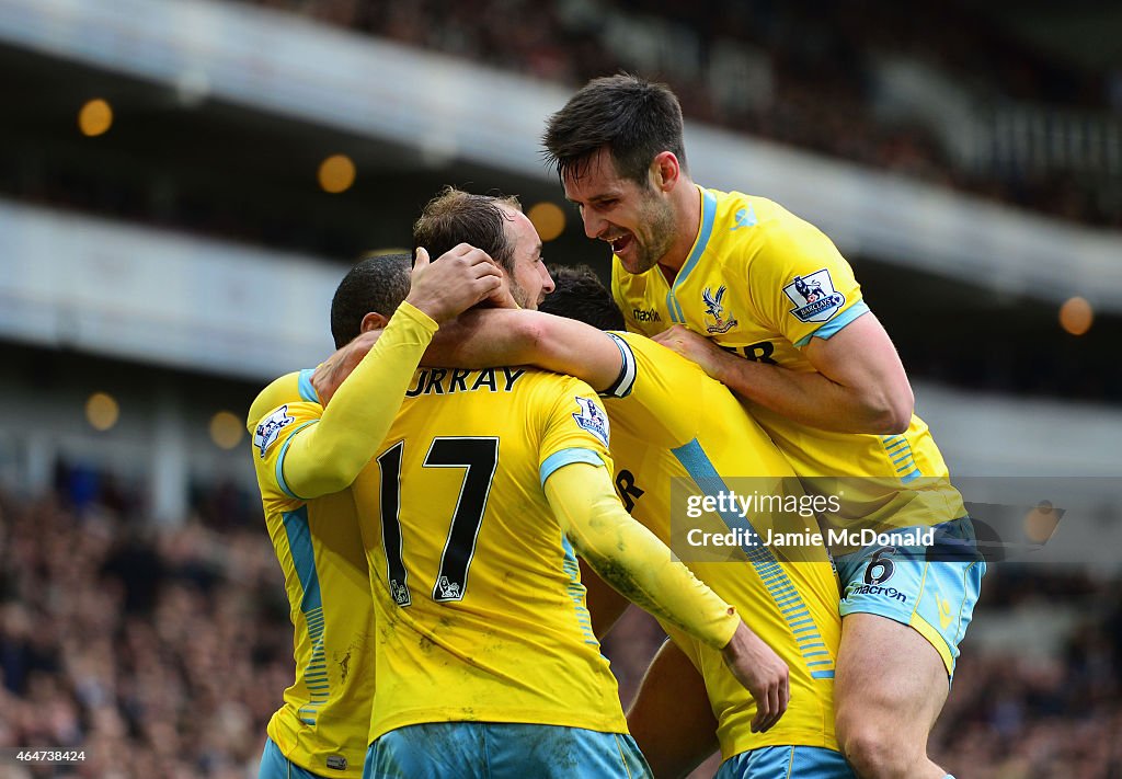 West Ham United v Crystal Palace - Premier League