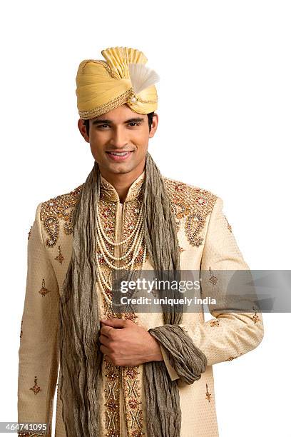 Indian Man Robe 1,583 Indian Traditional Dress For Men Stock Photos, High-Res Pictures ...