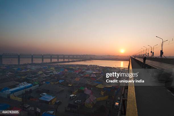 aerial view of residential tents at maha kumbh, allahabad, uttar pradesh, india - allahabad imagens e fotografias de stock