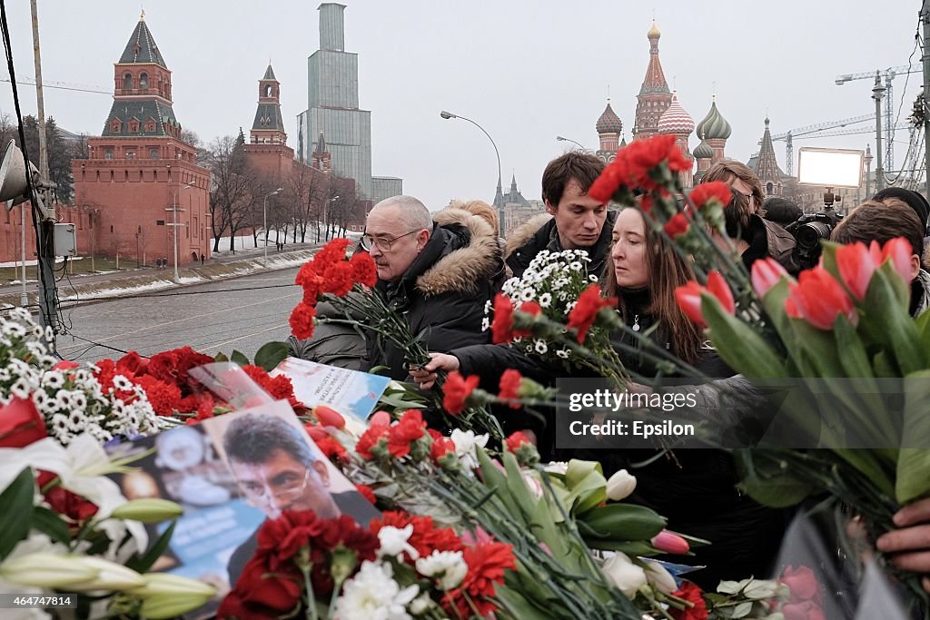 Outspoken Russian Opposition Politician Boris Nemtsov Is Shot Dead In Moscow