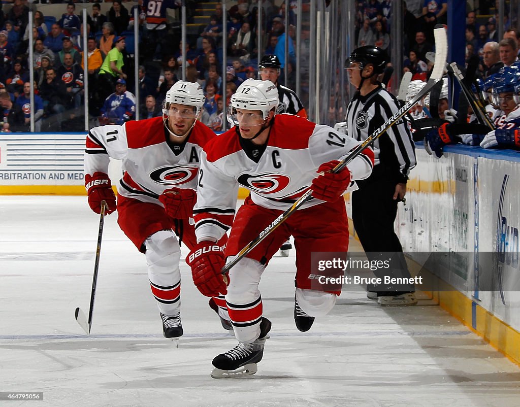 Carolina Hurricanes v New York Islanders