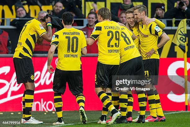 Pierre-Emerick Aubameyang of Borussia Dortmund is putting his mask on during the Bundesliga match between Borussia Dortmund and Schalke 04 on...