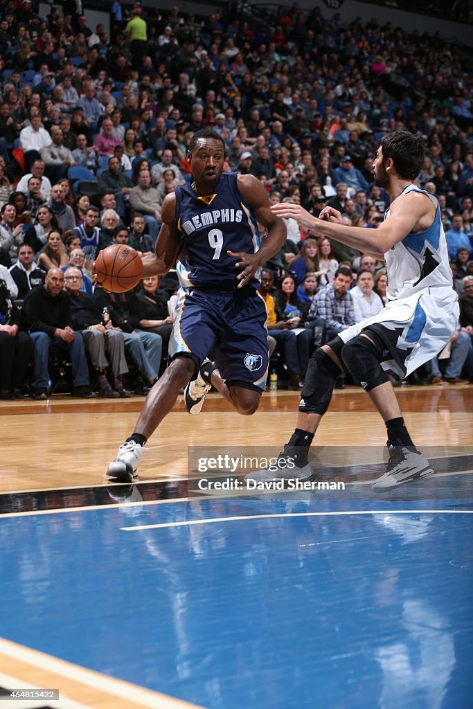 Memphis Grizzlies v Minnesota Timberwolves