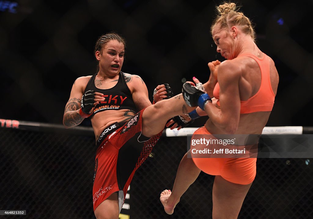 UFC 184: Pennington v Holm