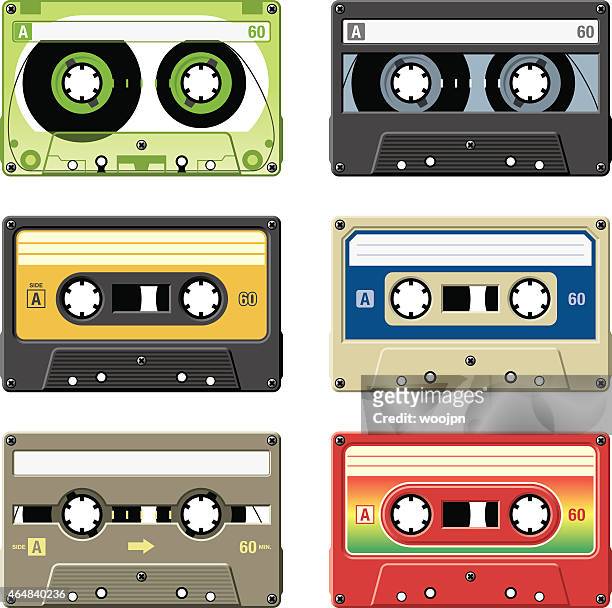 retro kassette bänder mit einer großen auswahl an farben und labels - audio cassette stock-grafiken, -clipart, -cartoons und -symbole