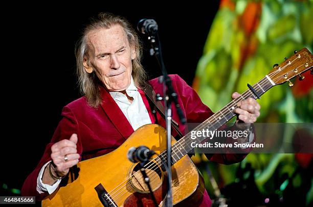 Singer / Songwriter Gordon Lightfoot performs on stage at Route 66 Casinos Legends Theater on February 28, 2015 in Albuquerque, New Mexico.