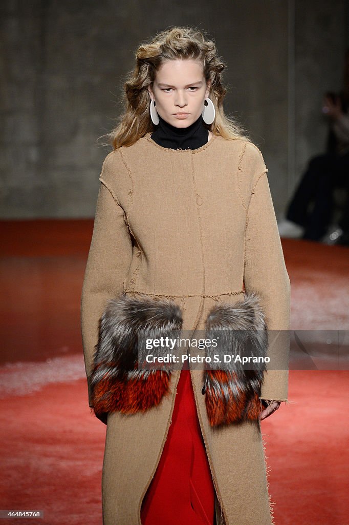 Marni - Runway & Close-ups - MFW FW2015