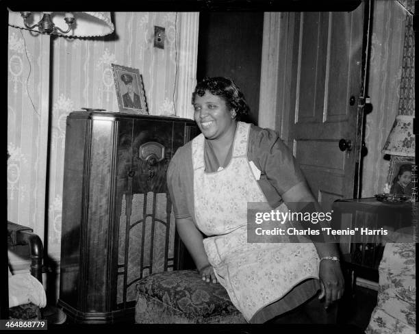 Allean Davis Vintage Radio Museum Photos and Premium High Res Pictures - Getty Images