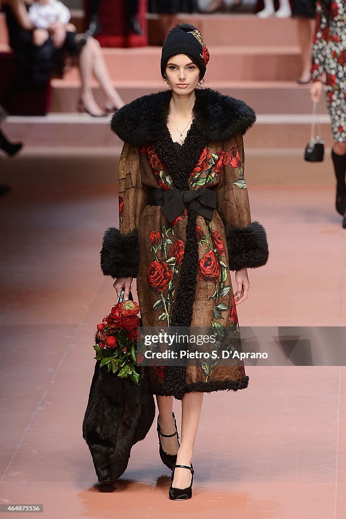 Dolce&Gabbana - Runway & Close-ups - MFW FW2015