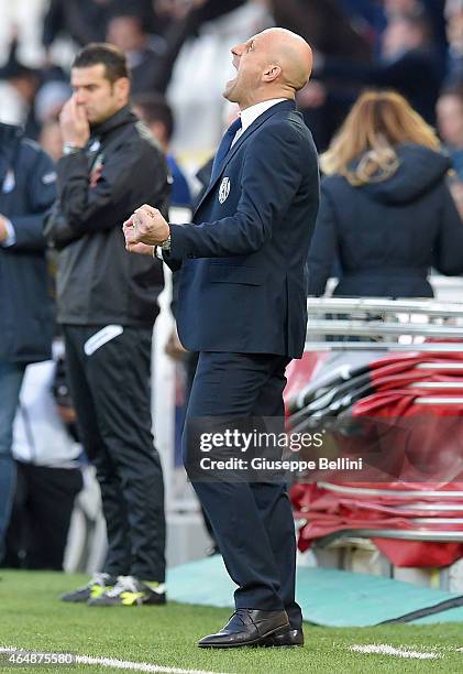 Domenico Di Carlo head coach of Cesena celebrates the victory after the Serie A match between AC Cesena and Udinese Calcio at Dino Manuzzi Stadium on...