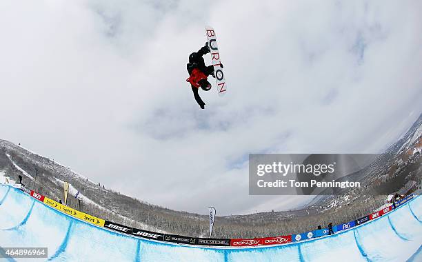 Yiwei Zhang of China competes during the FIS Snowboard World Cup 2015 Men's Snowboard Halfpipe Final during the U.S. Grand Prix at Park City Mountain...