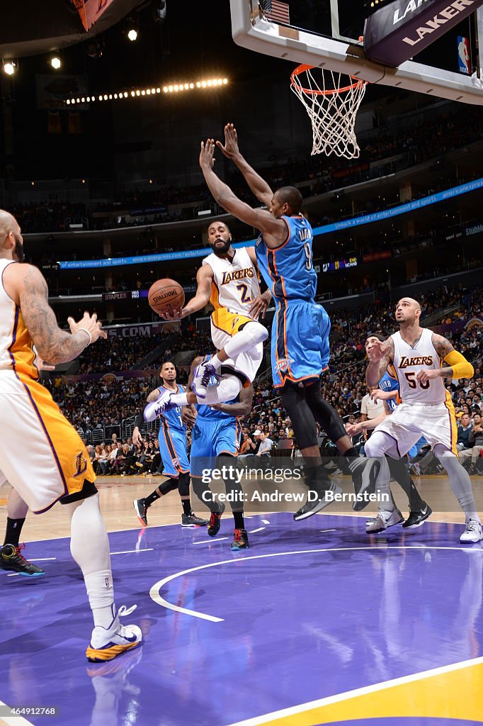 Oklahoma City Thunder v Los Angeles Lakers