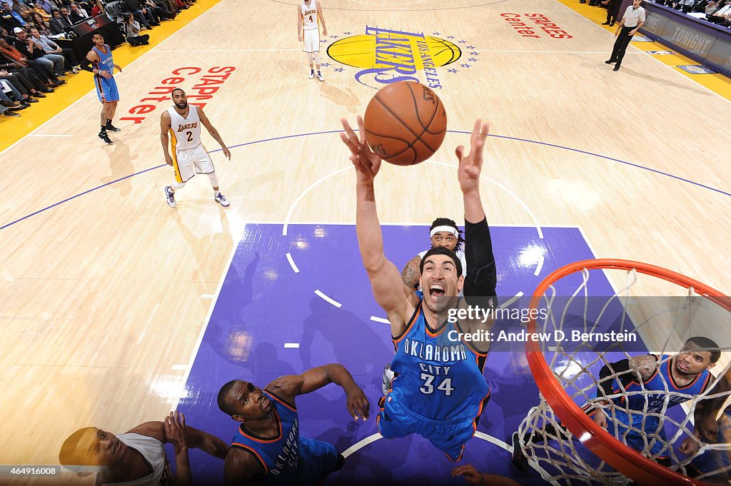 Oklahoma City Thunder v Los Angeles Lakers