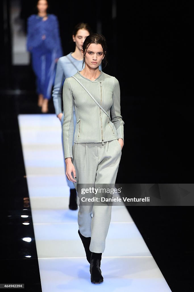 Giorgio Armani - Runway - MFW FW2015