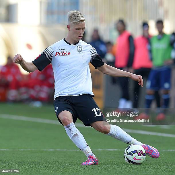 Hordur Magnusson of Cesena in action during the Serie A match between AC Cesena and Udinese Calcio at Dino Manuzzi Stadium on March 1, 2015 in...