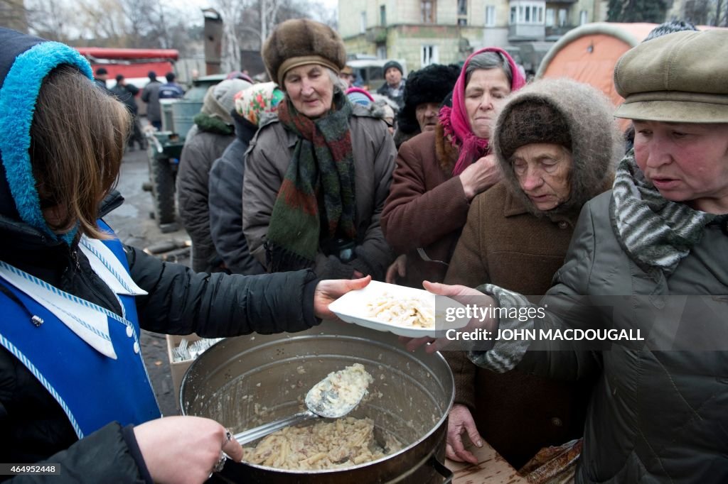 UKRAINE-RUSSIA-CRISIS-AID-FOOD