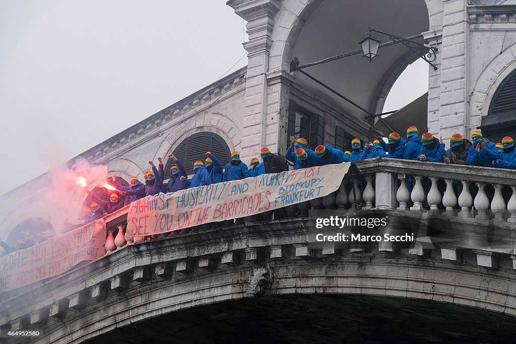 Bank Italia In Venice Closed By Blockupy