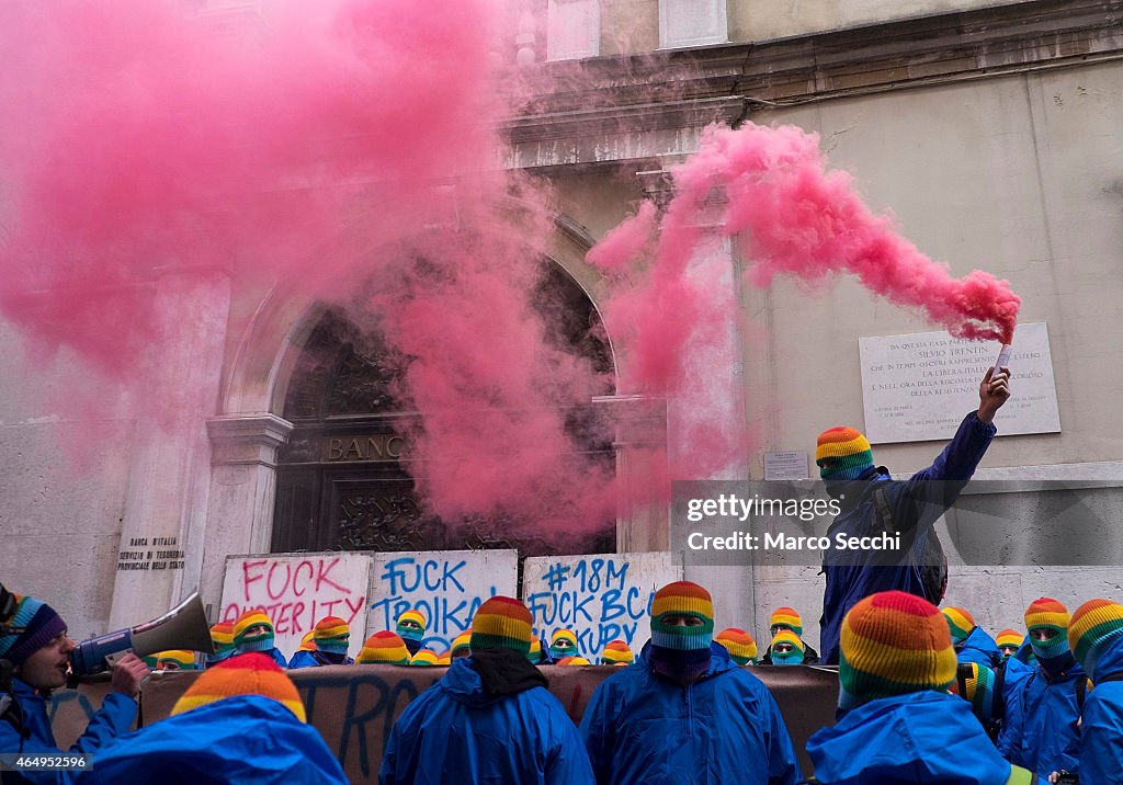 Bank Italia In Venice Closed By Blockupy