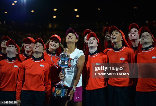 Li Na Ball 73 Li Na Kids Day Stock Photos, High-Res Pictures, and Images - Getty ...