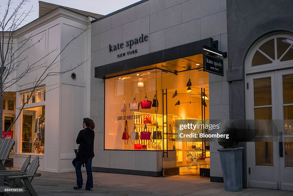 A Kate Spade & Co. Store Ahead Of Earnings Figures