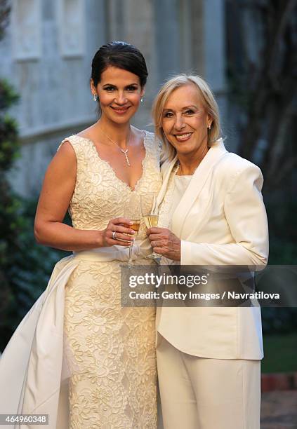 Martina Navratilova And Julie Lemigova Wedding Reception Imagens E martina-navratilova-and-julie-lemigova-wedding-reception-imagens-e
