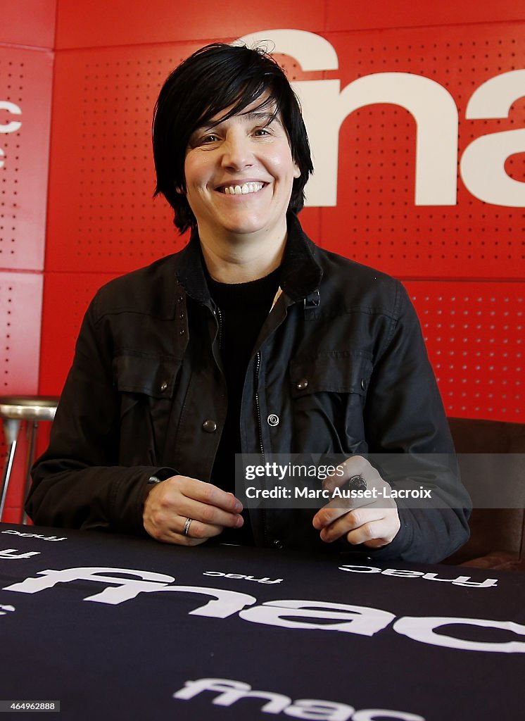 Texas Signs Autographs At La FNAC In Paris