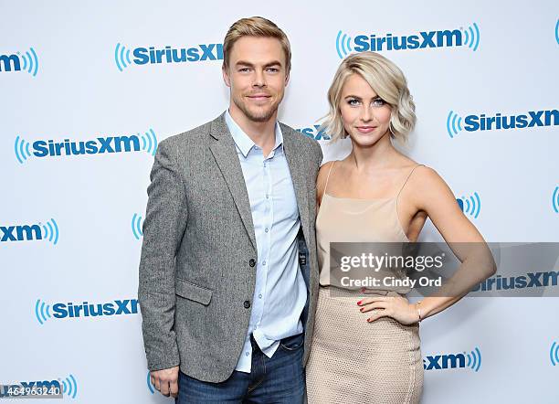 Dancers Derek Hough and Julianne Hough visit the SiriusXM Studios on March 2, 2015 in New York City.