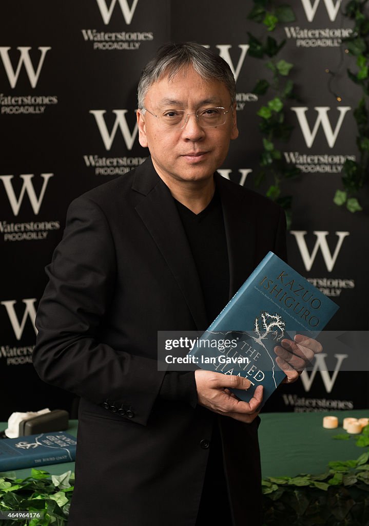 Kazuo Ishiguro - Book Signing