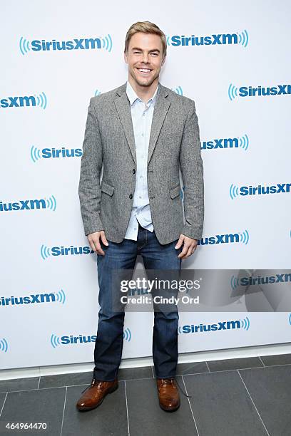 Dancer Derek Hough visits the SiriusXM Studios on March 2, 2015 in New York City.