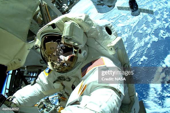 Astronauts Complete Last Of Three Spacewalks Astronauts Complete Last Of Three Spacewalks